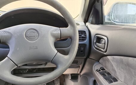Nissan Sunny B15, 2001 год, 159 000 рублей, 3 фотография