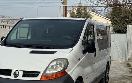 Renault Trafic, 2005 год, 1 800 000 рублей, 8 фотография