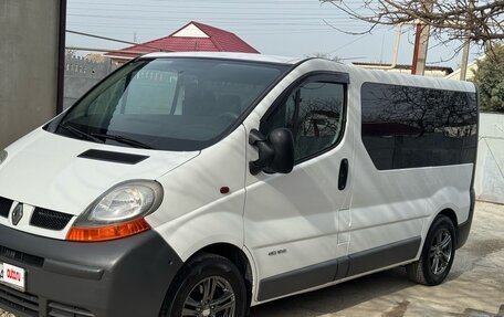 Renault Trafic, 2005 год, 1 800 000 рублей, 13 фотография