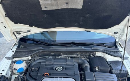 Volkswagen Scirocco III рестайлинг, 2011 год, 1 560 000 рублей, 20 фотография