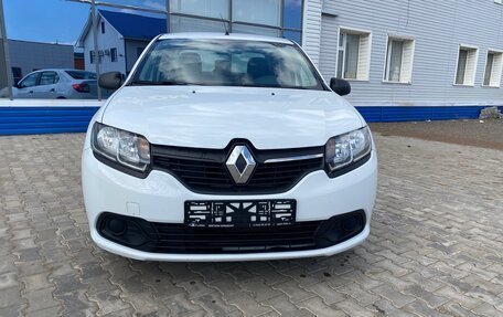 Renault Logan II, 2018 год, 750 000 рублей, 5 фотография