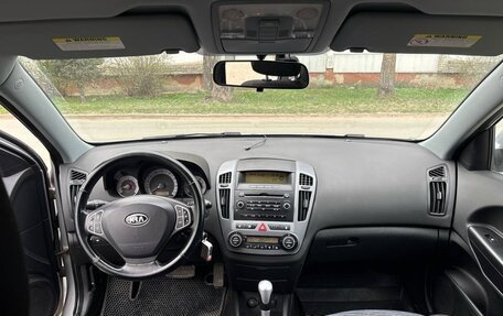 KIA cee'd I рестайлинг, 2008 год, 800 000 рублей, 14 фотография