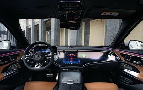 Mercedes-Benz E-Класс AMG, 2024 год, 17 650 000 рублей, 5 фотография