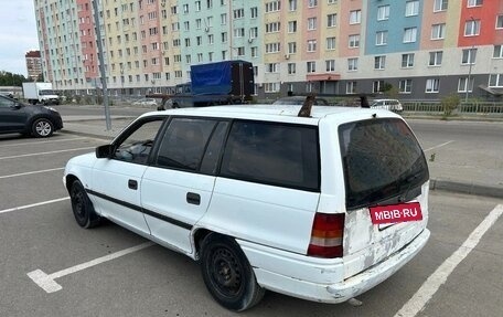 Opel Astra F, 1993 год, 70 000 рублей, 7 фотография