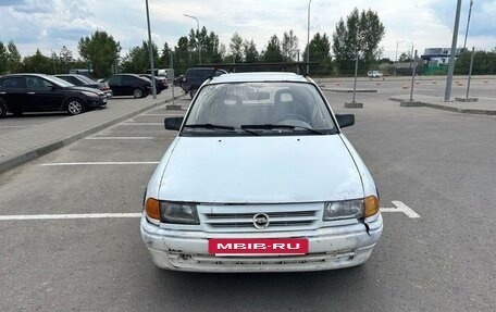Opel Astra F, 1993 год, 70 000 рублей, 4 фотография