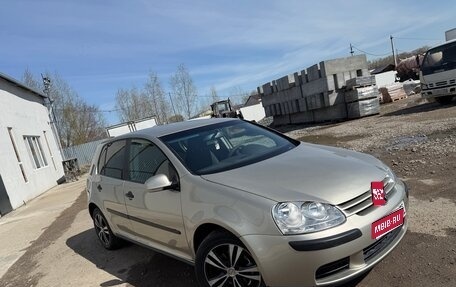 Volkswagen Golf V, 2004 год, 595 000 рублей, 1 фотография