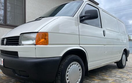 Volkswagen Transporter T4, 2000 год, 925 000 рублей, 4 фотография