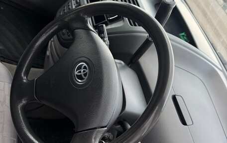 Toyota Opa I рестайлинг, 2000 год, 570 000 рублей, 10 фотография