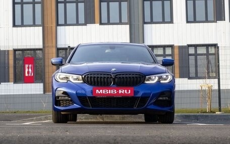 BMW 3 серия, 2019 год, 2 999 999 рублей, 11 фотография