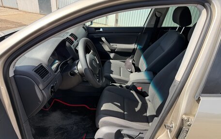 Volkswagen Golf V, 2004 год, 595 000 рублей, 12 фотография