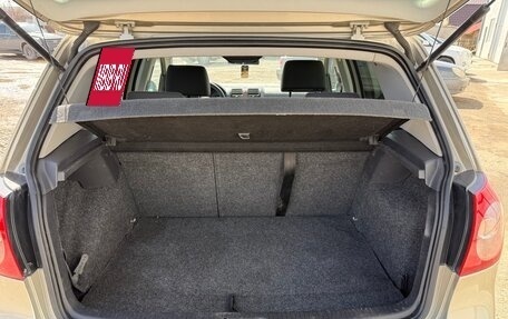 Volkswagen Golf V, 2004 год, 595 000 рублей, 4 фотография