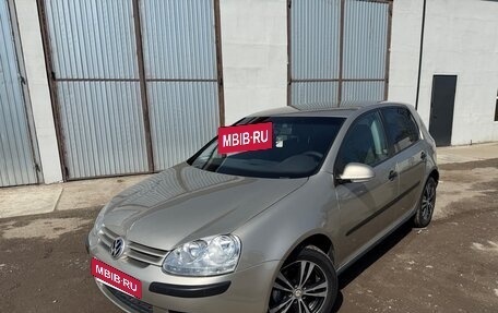 Volkswagen Golf V, 2004 год, 595 000 рублей, 13 фотография