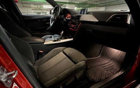 BMW 3 серия, 2017 год, 2 870 000 рублей, 32 фотография
