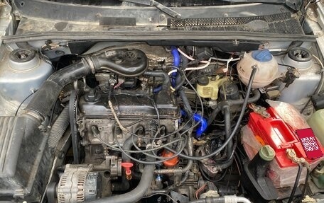 Volkswagen Vento, 1995 год, 380 000 рублей, 6 фотография