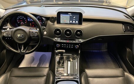 KIA Stinger I, 2018 год, 1 750 000 рублей, 16 фотография