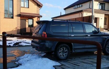 Mitsubishi Pajero Sport II рестайлинг, 2000 год, 720 000 рублей, 5 фотография