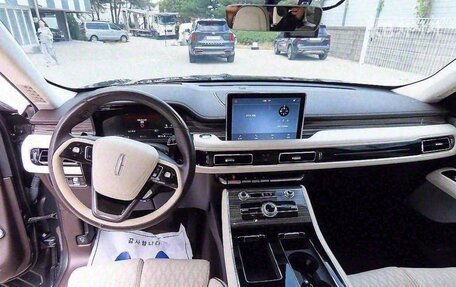Lincoln Aviator II, 2021 год, 5 999 000 рублей, 6 фотография
