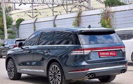 Lincoln Aviator II, 2021 год, 5 999 000 рублей, 3 фотография
