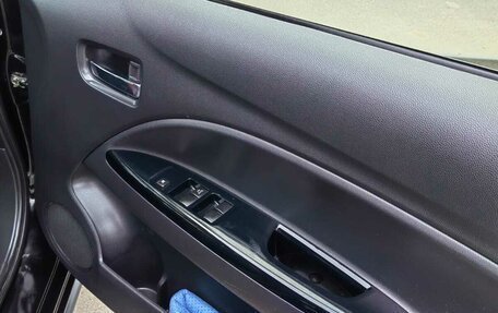 Mitsubishi Mirage VI рестайлинг, 2018 год, 1 200 000 рублей, 10 фотография