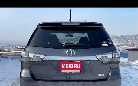 Toyota Wish II, 2014 год, 1 620 000 рублей, 2 фотография