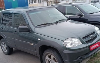 Chevrolet Niva I рестайлинг, 2017 год, 611 000 рублей, 1 фотография