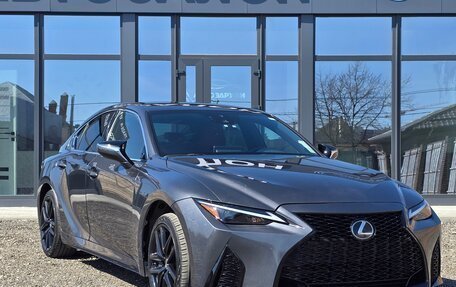 Lexus IS III, 2020 год, 4 600 000 рублей, 2 фотография