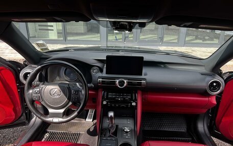 Lexus IS III, 2020 год, 4 600 000 рублей, 7 фотография