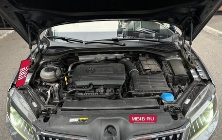 Skoda Superb III рестайлинг, 2018 год, 2 450 000 рублей, 8 фотография