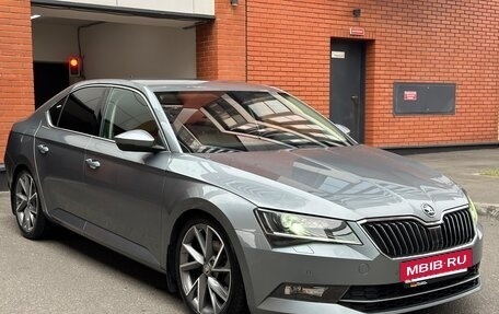 Skoda Superb III рестайлинг, 2018 год, 2 450 000 рублей, 16 фотография