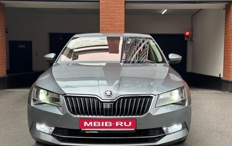 Skoda Superb III рестайлинг, 2018 год, 2 450 000 рублей, 18 фотография