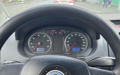 Volkswagen Polo IV рестайлинг, 2004 год, 330 000 рублей, 7 фотография