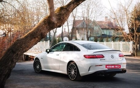 Mercedes-Benz E-Класс AMG, 2018 год, 5 300 000 рублей, 4 фотография