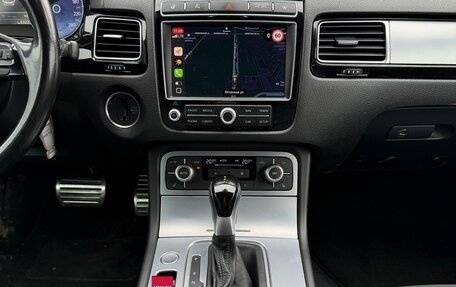 Volkswagen Touareg III, 2016 год, 3 300 000 рублей, 12 фотография