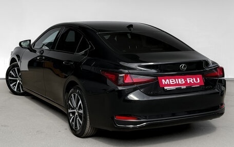 Lexus ES VII, 2021 год, 4 450 000 рублей, 7 фотография