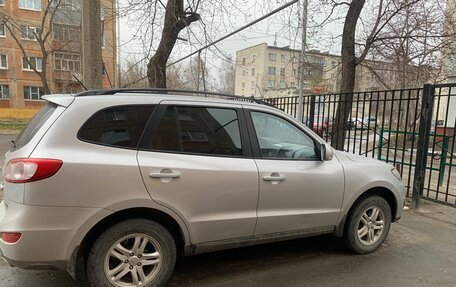 Hyundai Santa Fe III рестайлинг, 2011 год, 1 080 000 рублей, 4 фотография