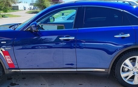 Infiniti QX70, 2014 год, 2 400 000 рублей, 6 фотография