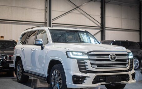 Toyota Land Cruiser, 2024 год, 17 300 000 рублей, 2 фотография