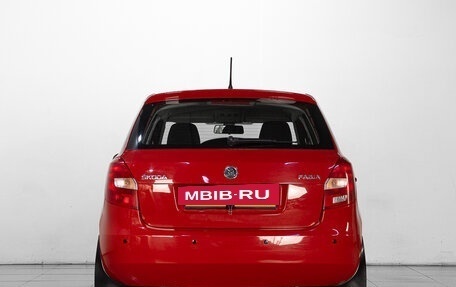 Skoda Fabia II, 2014 год, 899 000 рублей, 4 фотография