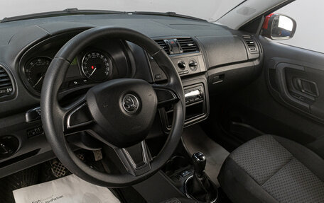 Skoda Fabia II, 2014 год, 899 000 рублей, 8 фотография