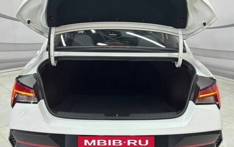 Hyundai Elantra, 2024 год, 2 549 000 рублей, 11 фотография