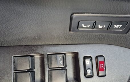 Toyota RAV4, 2018 год, 3 050 000 рублей, 10 фотография