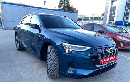 Audi e-tron I, 2020 год, 7 200 000 рублей, 3 фотография