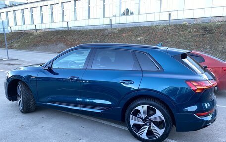 Audi e-tron I, 2020 год, 7 200 000 рублей, 8 фотография