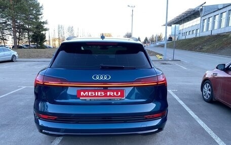 Audi e-tron I, 2020 год, 7 200 000 рублей, 6 фотография