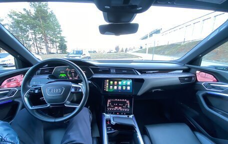 Audi e-tron I, 2020 год, 7 200 000 рублей, 23 фотография