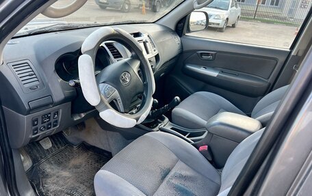 Toyota Hilux VII, 2013 год, 1 300 000 рублей, 12 фотография