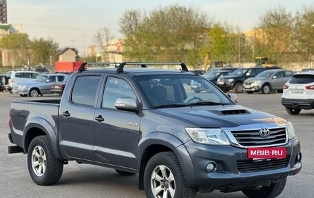 Toyota Hilux VII, 2013 год, 1 300 000 рублей, 5 фотография