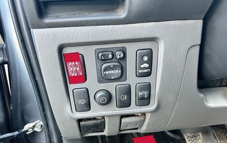Toyota Hilux VII, 2013 год, 1 300 000 рублей, 11 фотография