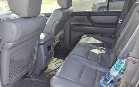 Toyota Land Cruiser 100 рестайлинг 2, 1999 год, 1 700 000 рублей, 6 фотография