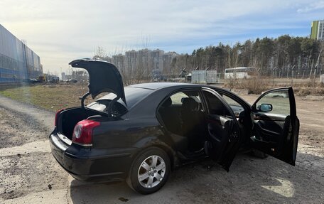 Toyota Avensis III рестайлинг, 2006 год, 650 000 рублей, 8 фотография